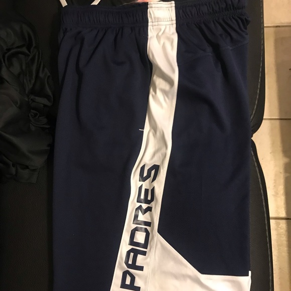 nike bsbl shorts